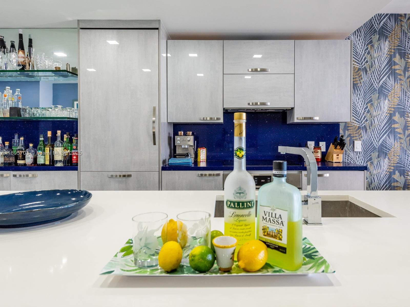 650 NE 32 #3302, Miami, FL, 33137 - Investment Condo. Photo #1