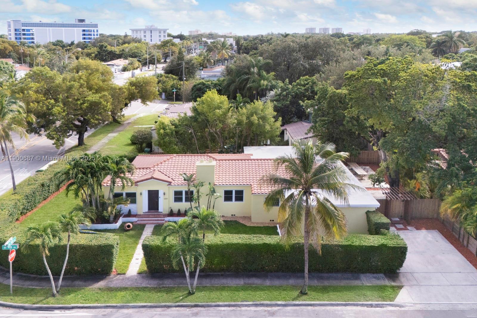 1200 SW 18th St, Miami, FL, 33145 - Investment Single Family Home. Photo #1
