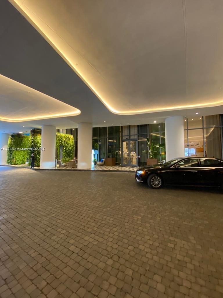 801 S Miami Ave #1804, Miami, FL, 33131 - Investment Condo. Photo #1