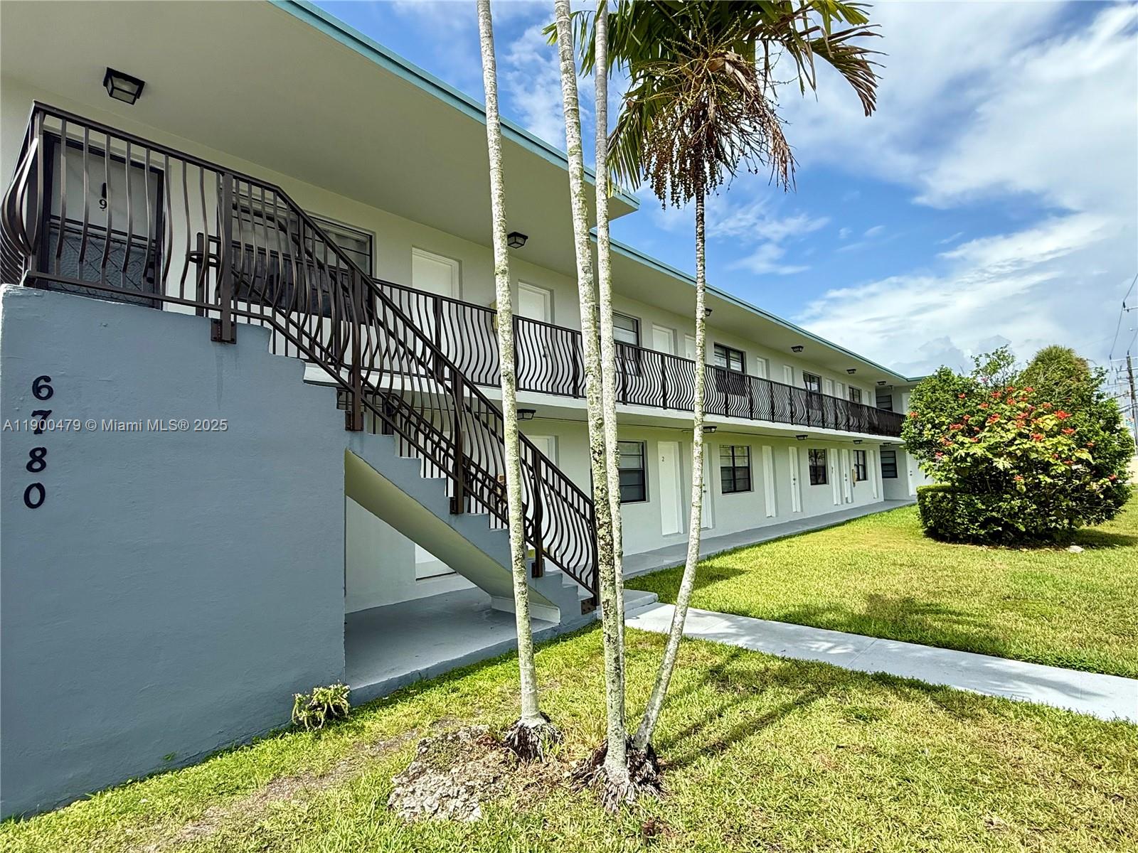 6780 SW 44th St #8, Miami, FL, 33155 - Investment Condo. Photo #1