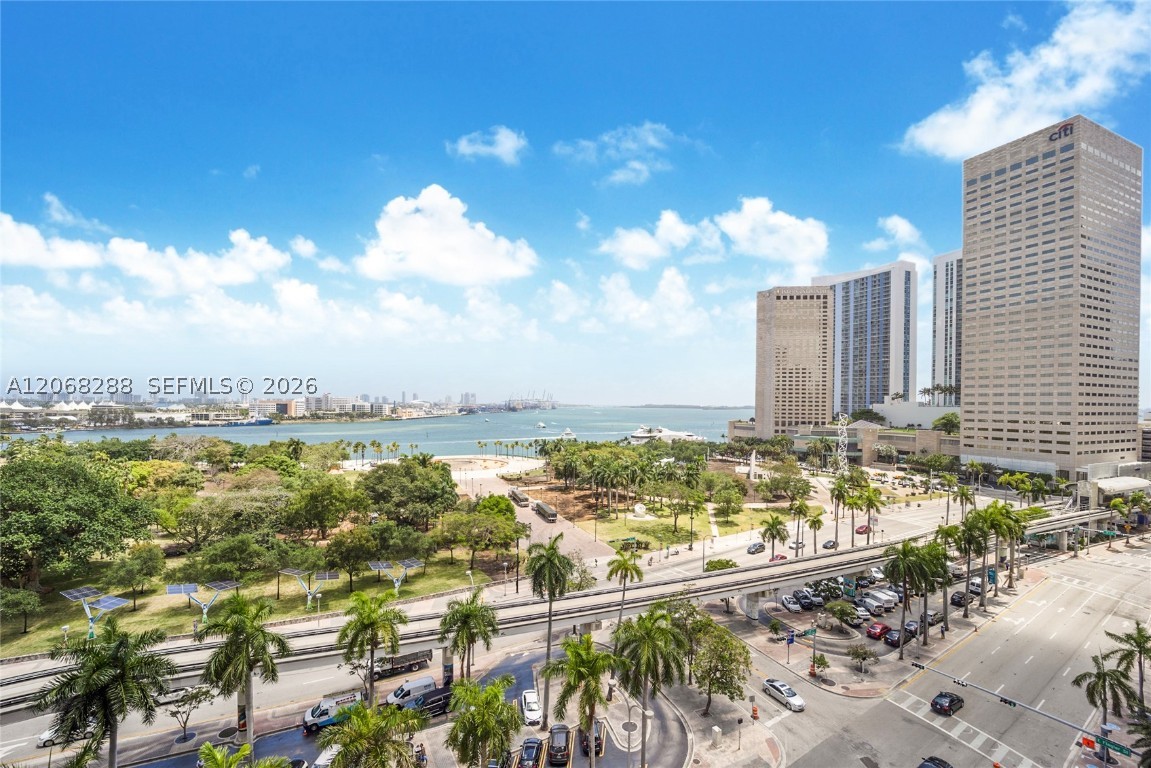 50 Biscayne #514, Miami, FL, 33132 - Investment Condo. Photo #1