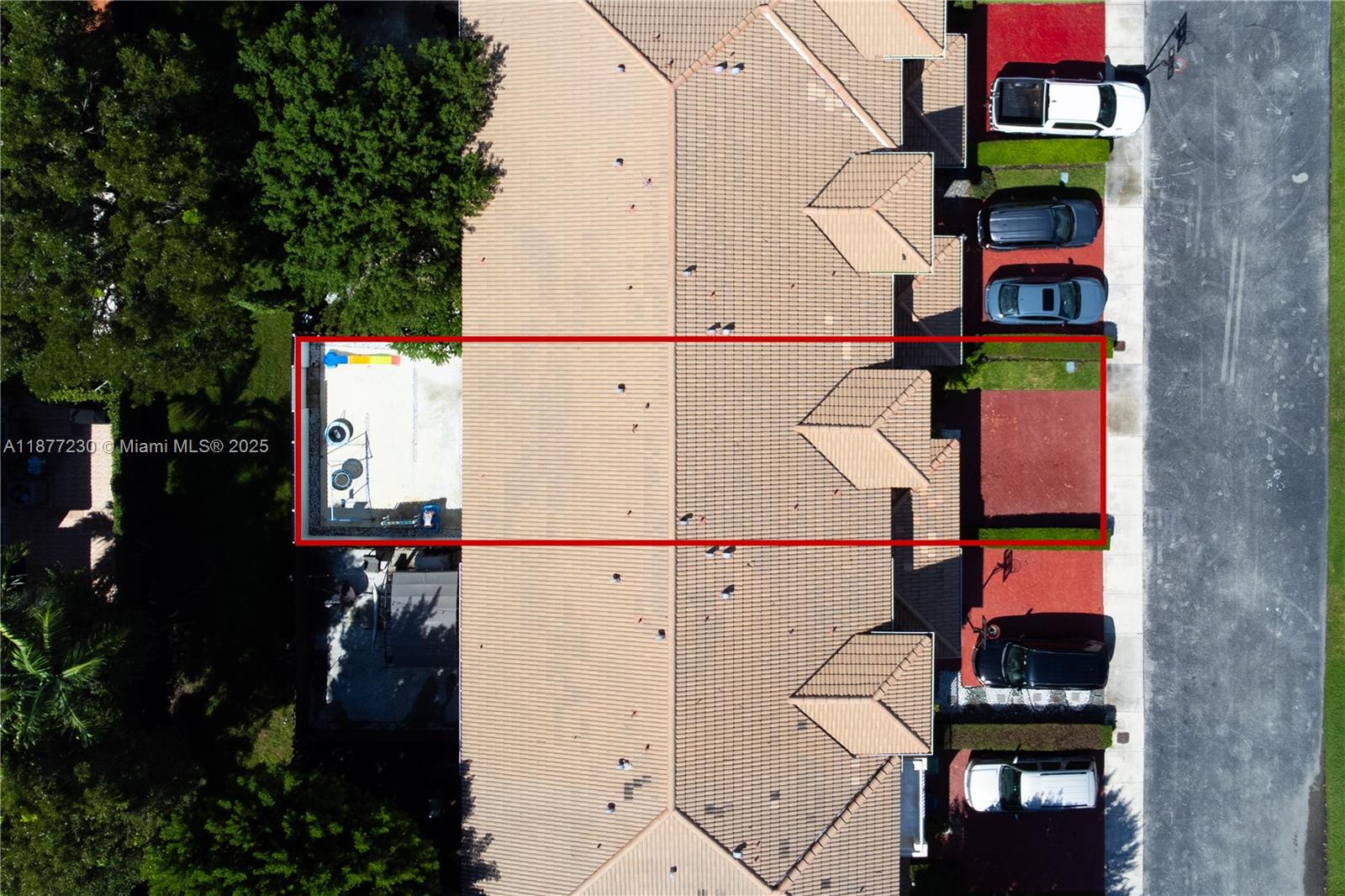 16256 SW 57th Ln, Miami, FL, 33193 - Investment Townhome. Photo #1