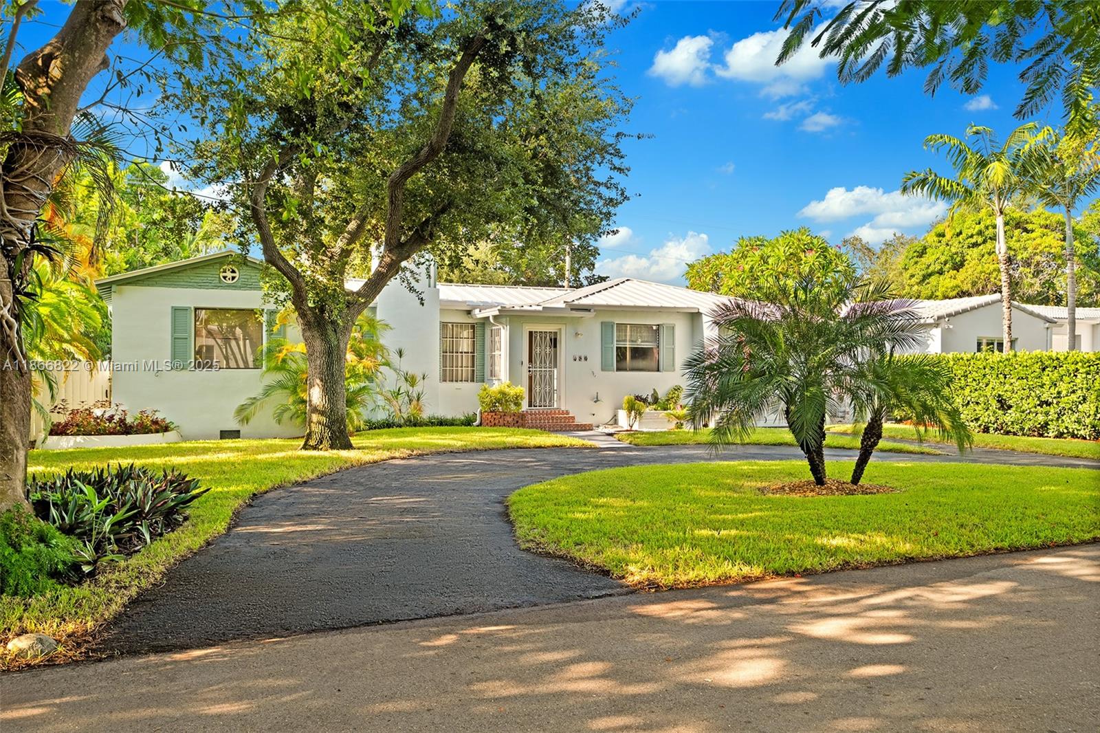 430 NE 52nd Ter, Miami, FL, 33137 - Investment Single Family Home. Photo #1