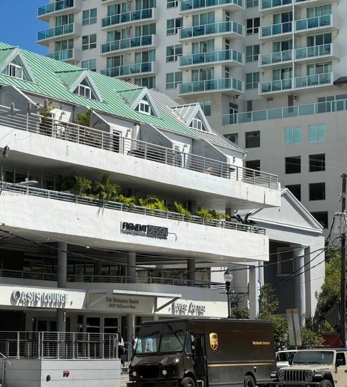 2977 Mcfarlane Rd #PH9, Miami, FL, 33133 - Investment Condo. Photo #1