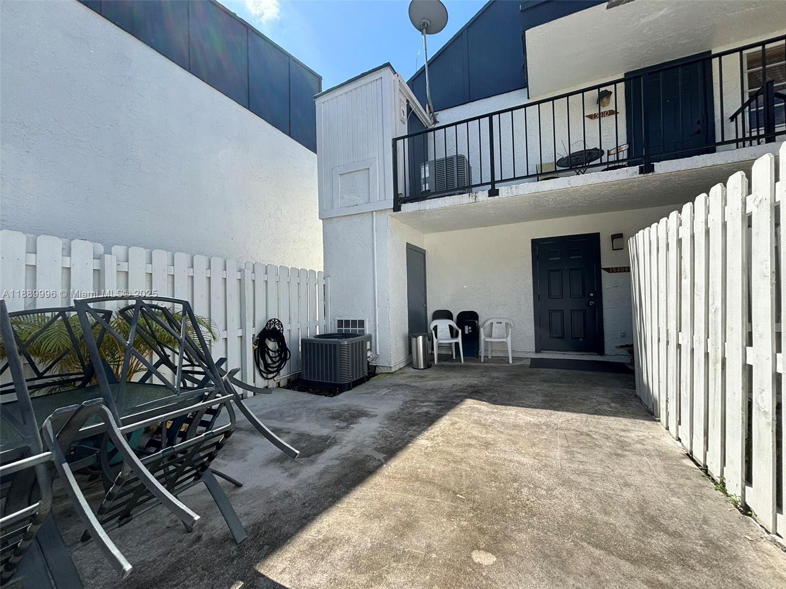 15408 SW 85th Ter #184, Miami, FL, 33193 - Investment Condo. Photo #1