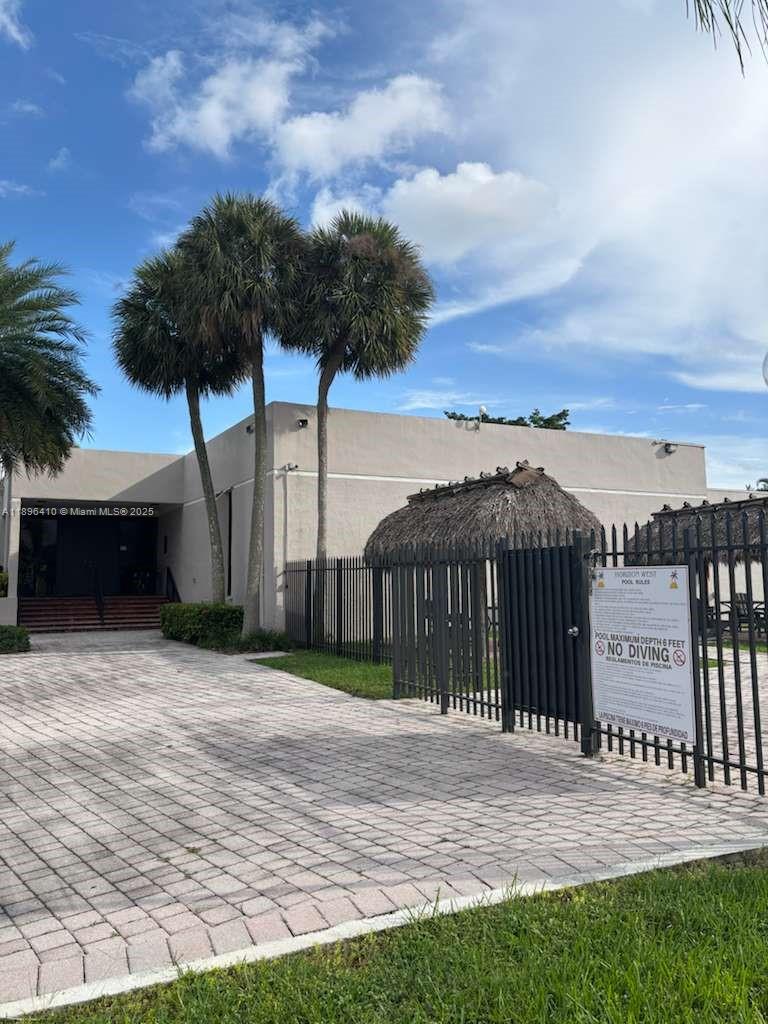 8400 SW 133rd Ave Rd #202, Miami, FL, 33183 - Investment Condo. Photo #1