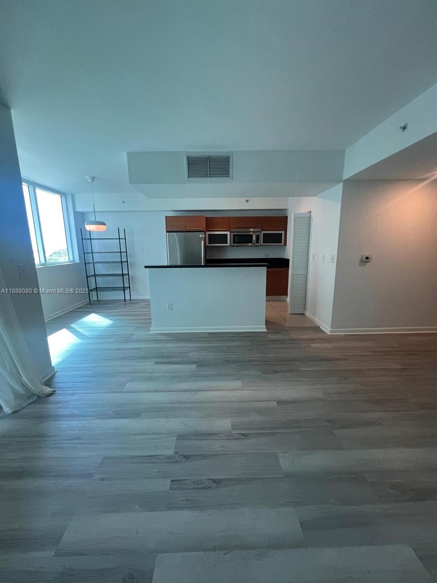 244 Biscayne Blvd #608, Miami, FL, 33132 - Investment Condo. Photo #1
