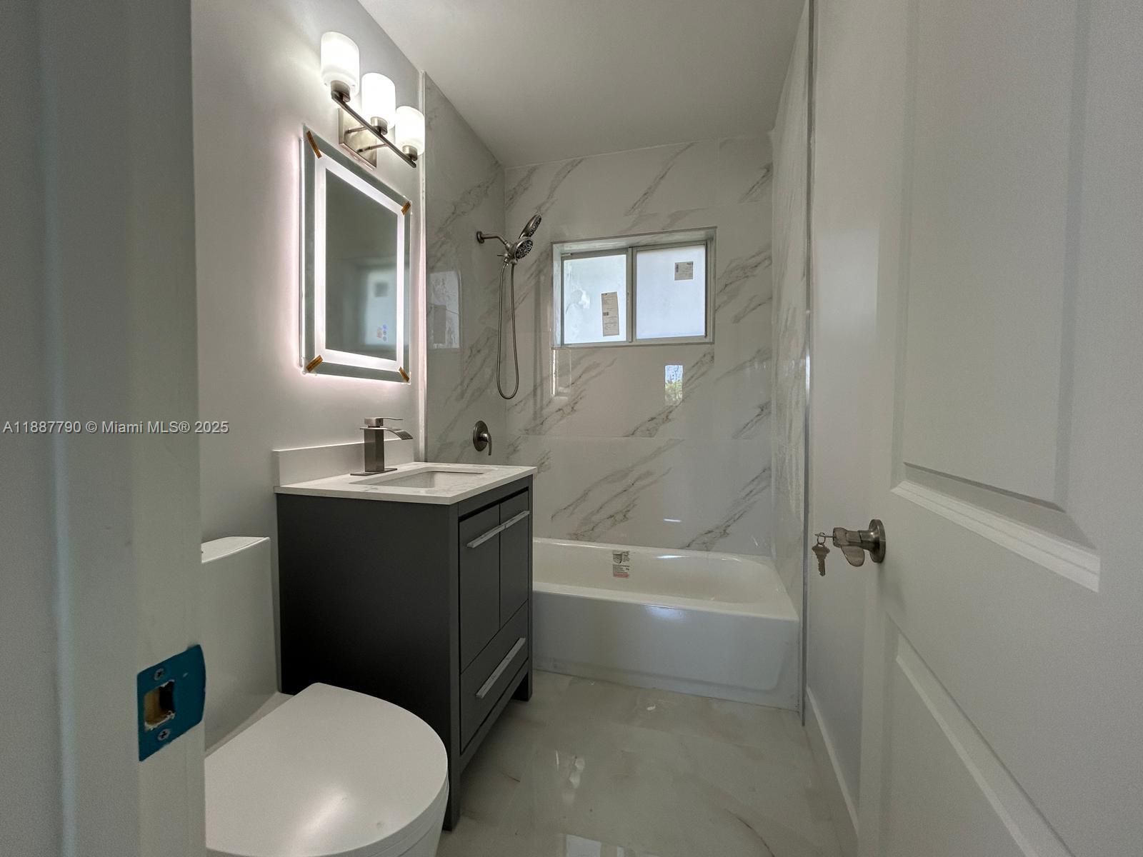 11865 SW 186th St, Miami, FL, 33177 - Investment Single Family Home. Photo #1