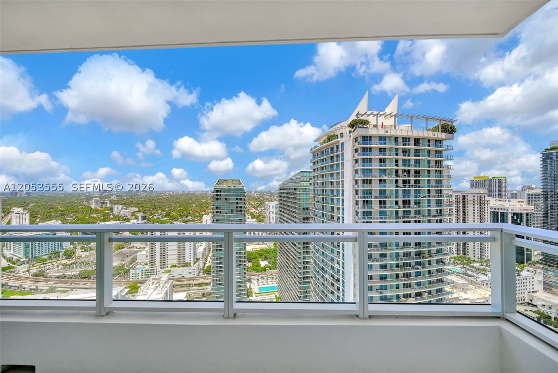 1080 Brickell #3705, Miami, FL, 33131 - Investment Condo. Photo #1