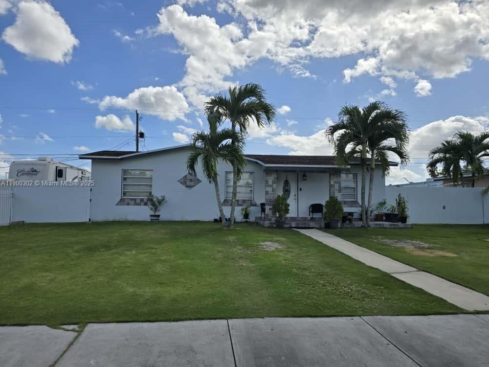 12530 SW 185th St, Miami, FL, 33177 - Investment Single Family Home. Photo #1