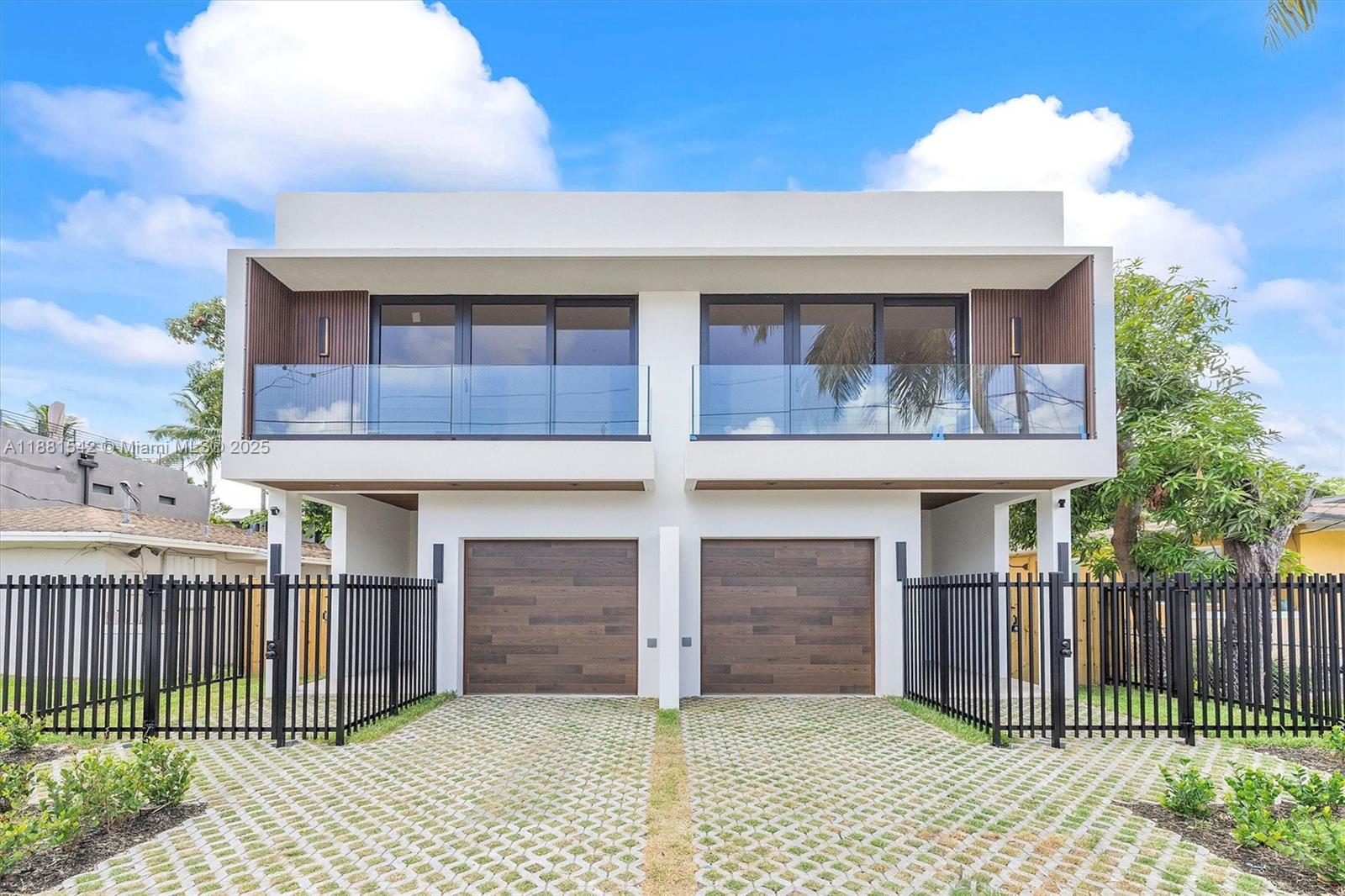 3163 Hibiscus St #3163, Miami, FL, 33133 - Investment Townhome. Photo #1