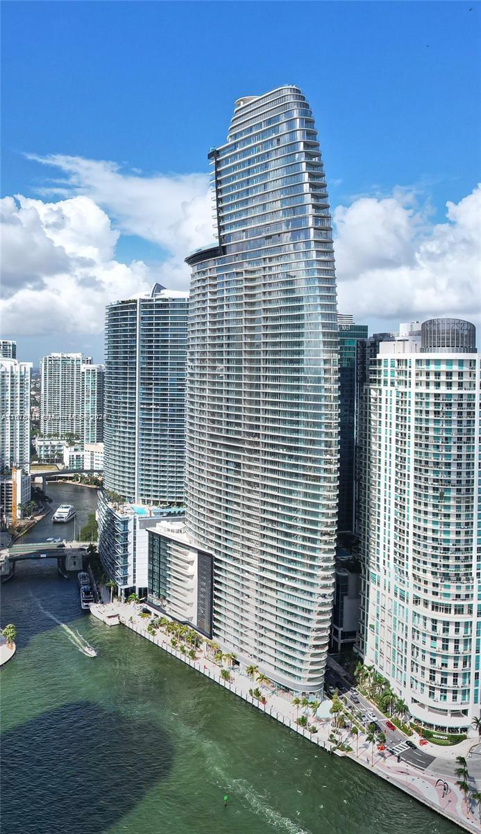 300 Biscayne Blvd Way #2308, Miami, FL, 33131 - Investment Condo. Photo #1
