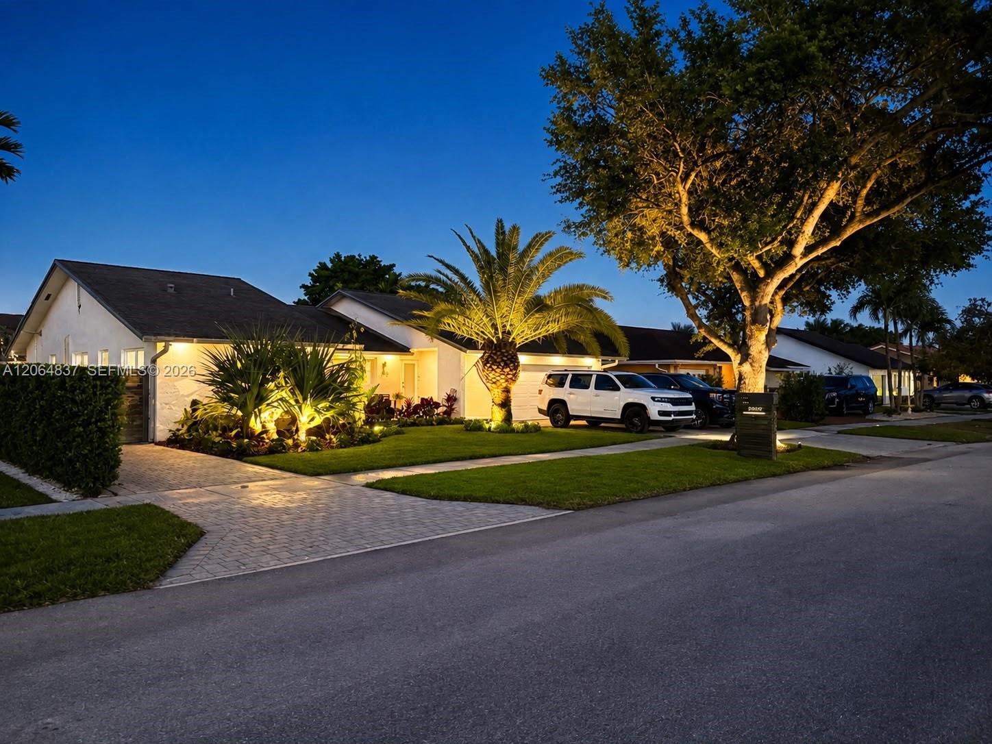 305 SW 134th, Miami, FL, 33184 - Investment Single Family Home. Photo #1