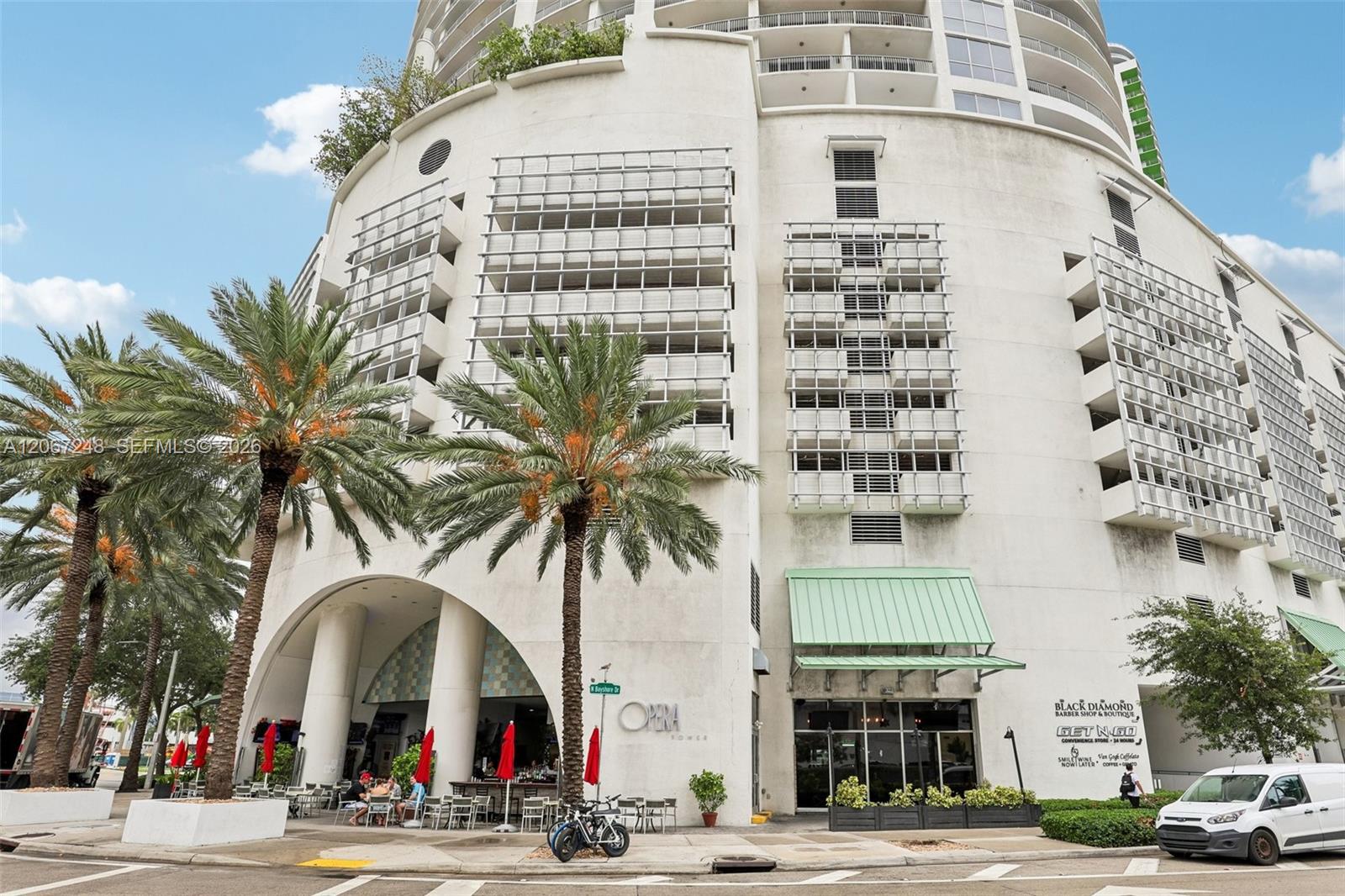 1750 N Bayshore #3207, Miami, FL, 33132 - Investment Condo. Photo #1