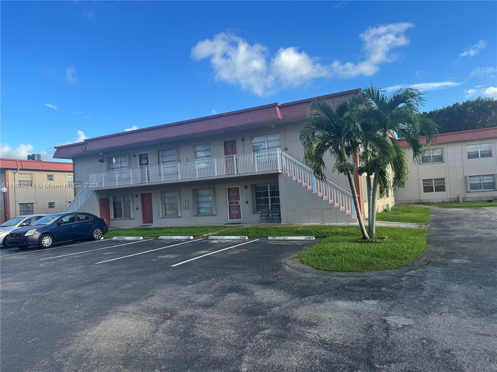 12850 SW 43 Dr #150-B, Miami, FL, 33175 - Investment Condo. Photo #1