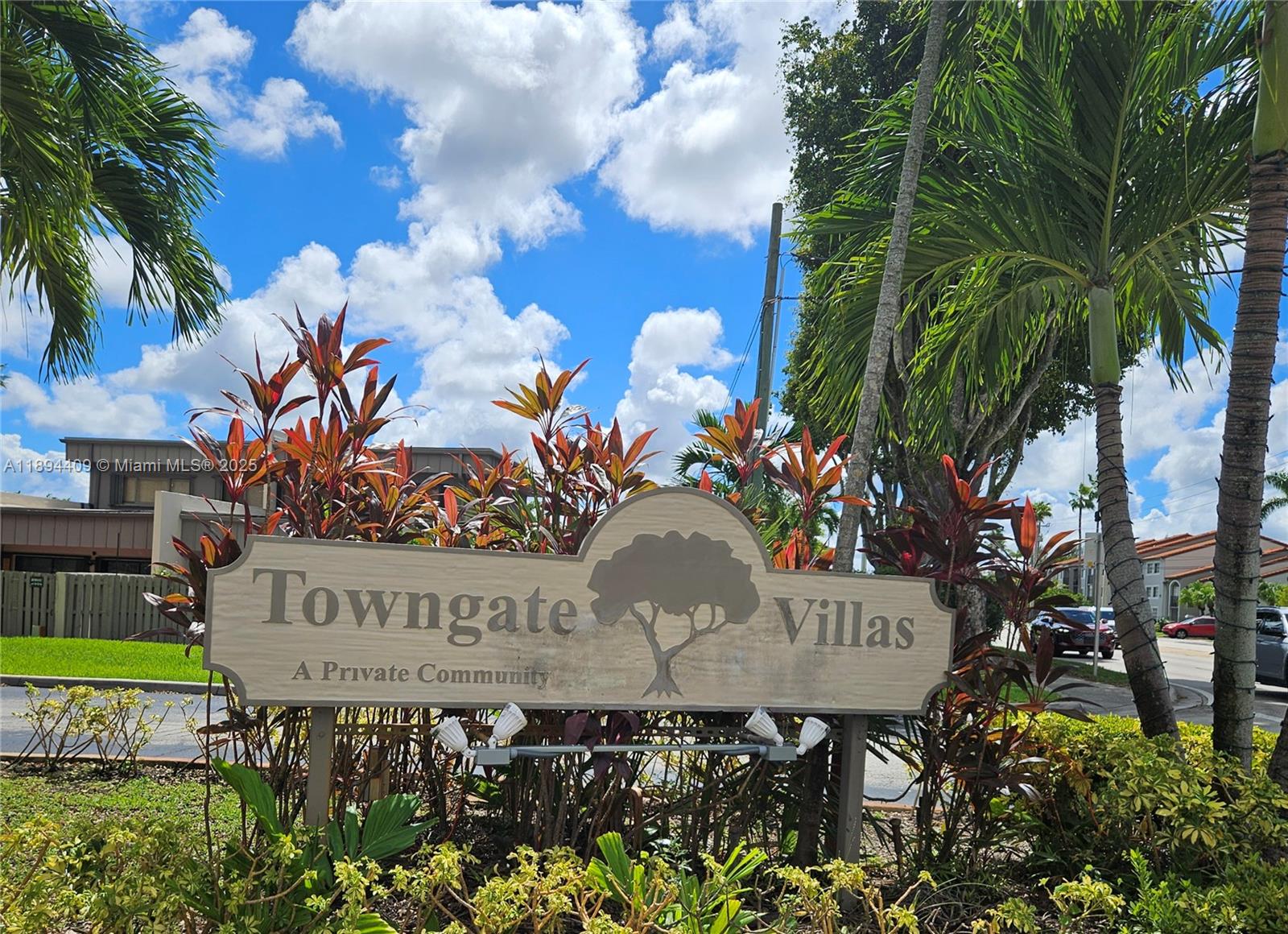 10466 SW 75th Ln #10466, Miami, FL, 33173 - Investment Townhome. Photo #1
