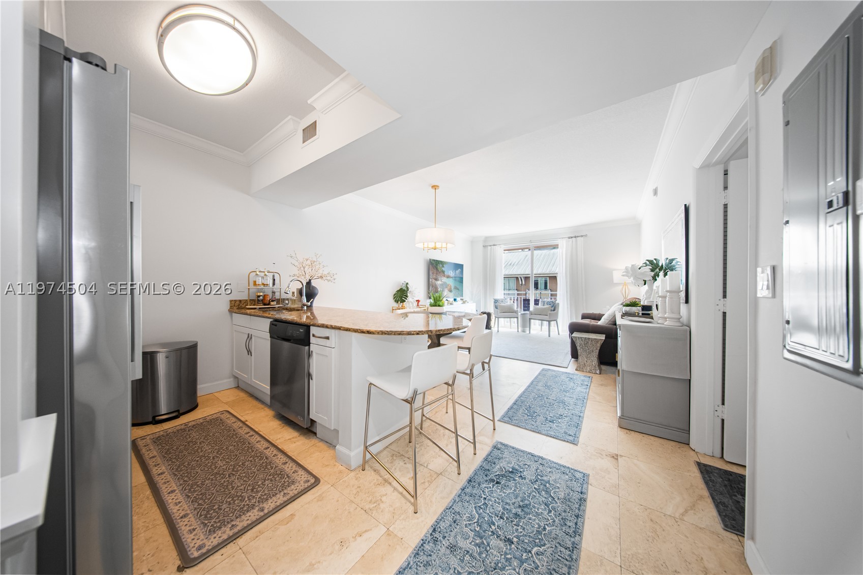 7290 SW 90th #308, Miami, FL, 33156 - Investment Condo. Photo #1
