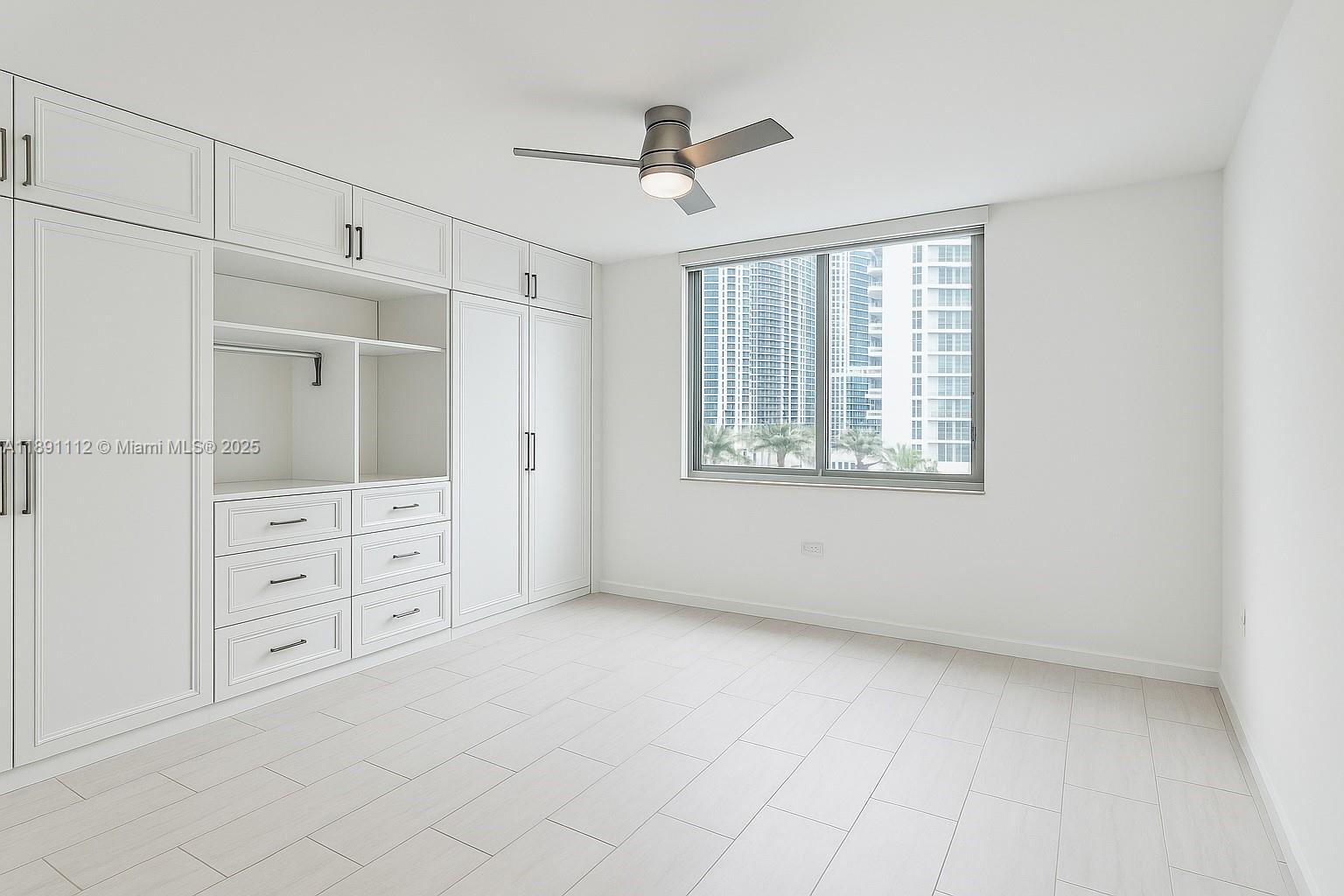 801 Brickell Key Blvd #908, Miami, FL, 33131 - Investment Condo. Photo #1