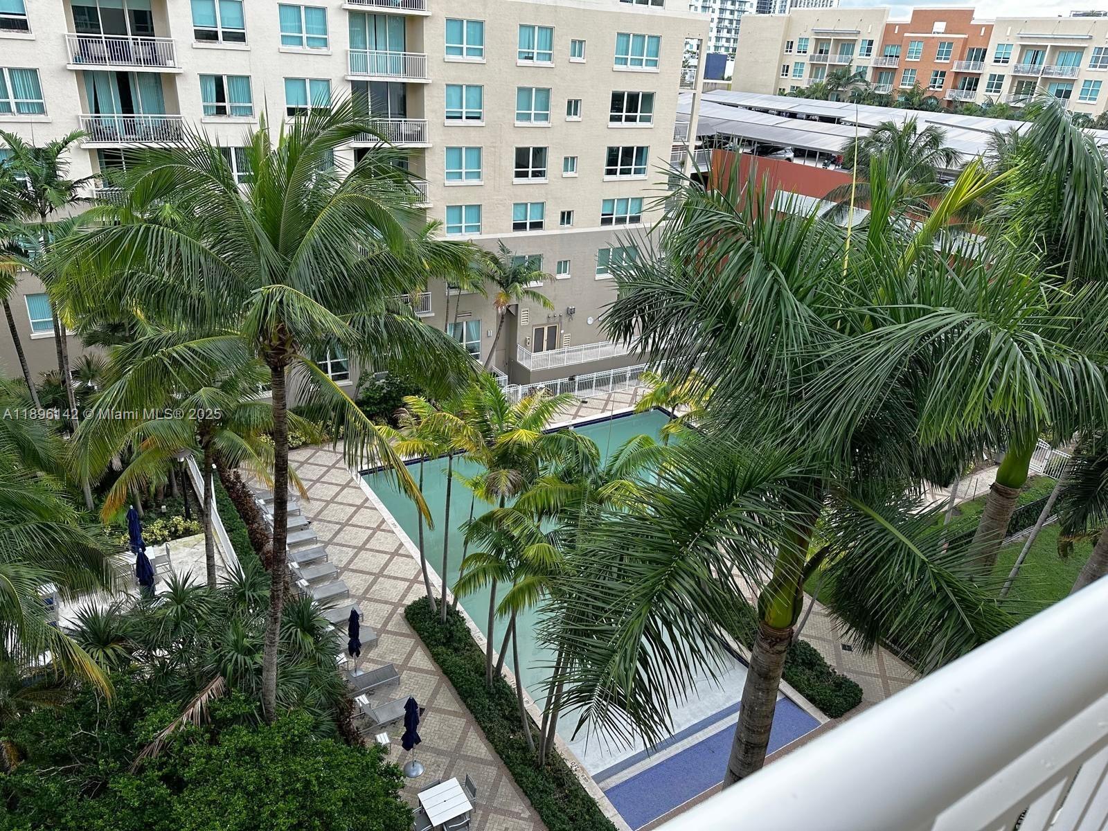 2000 N Bayshore Dr #625, Miami, FL, 33137 - Investment Condo. Photo #1