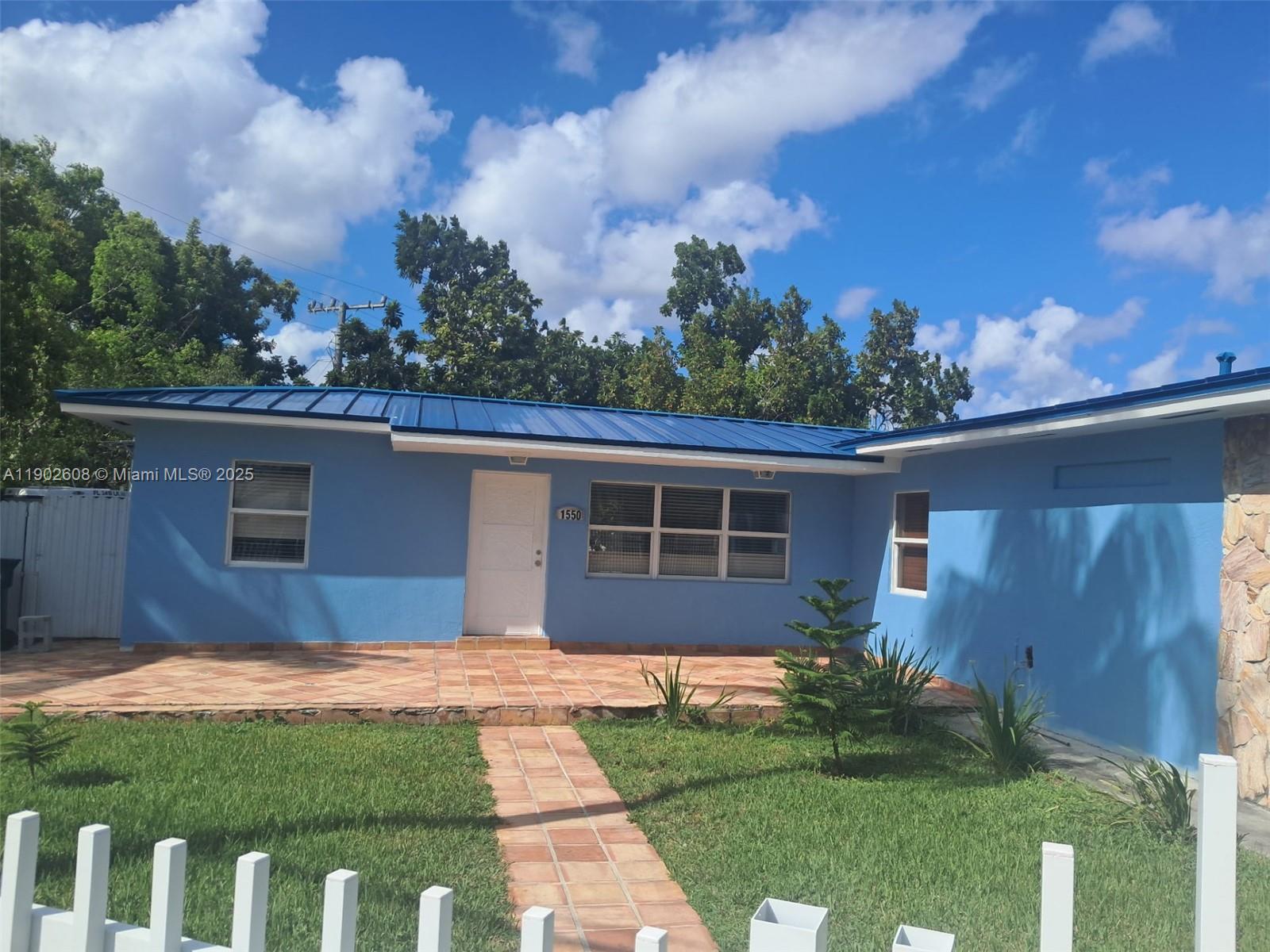 1550 SW 86th Ct, Miami, FL, 33144 - Investment Single Family Home. Photo #1