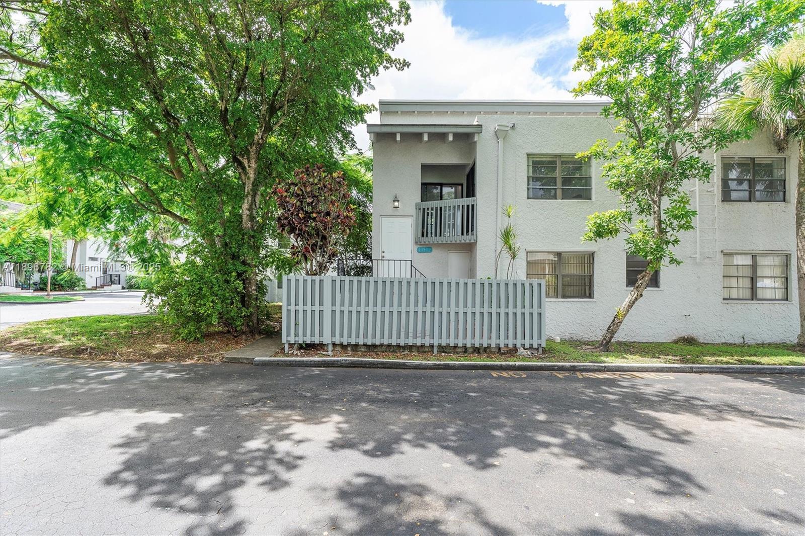 10542 NW 7th Ter #B7, Miami, FL, 33172 - Investment Townhome. Photo #1