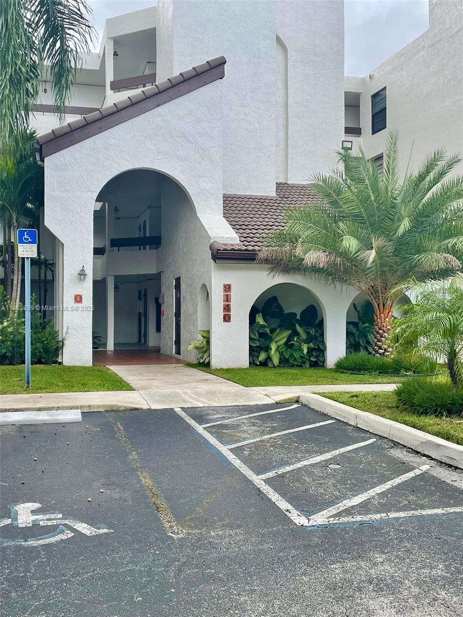 9140 SW 123rd Ct #201, Miami, FL, 33186 - Investment Condo. Photo #1