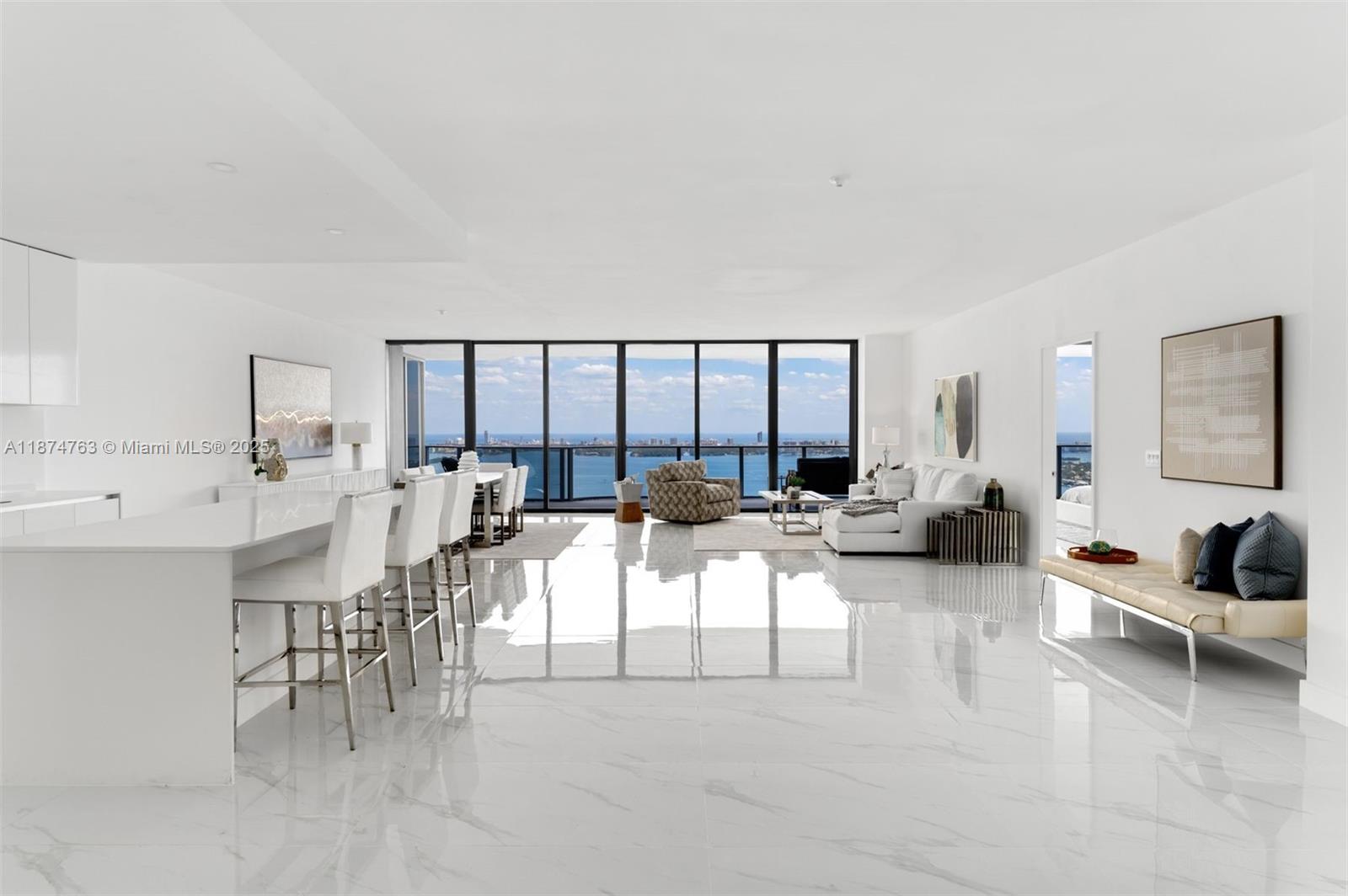 700 NE 24th St #4702, Miami, FL, 33137 - Investment Condo. Photo #1