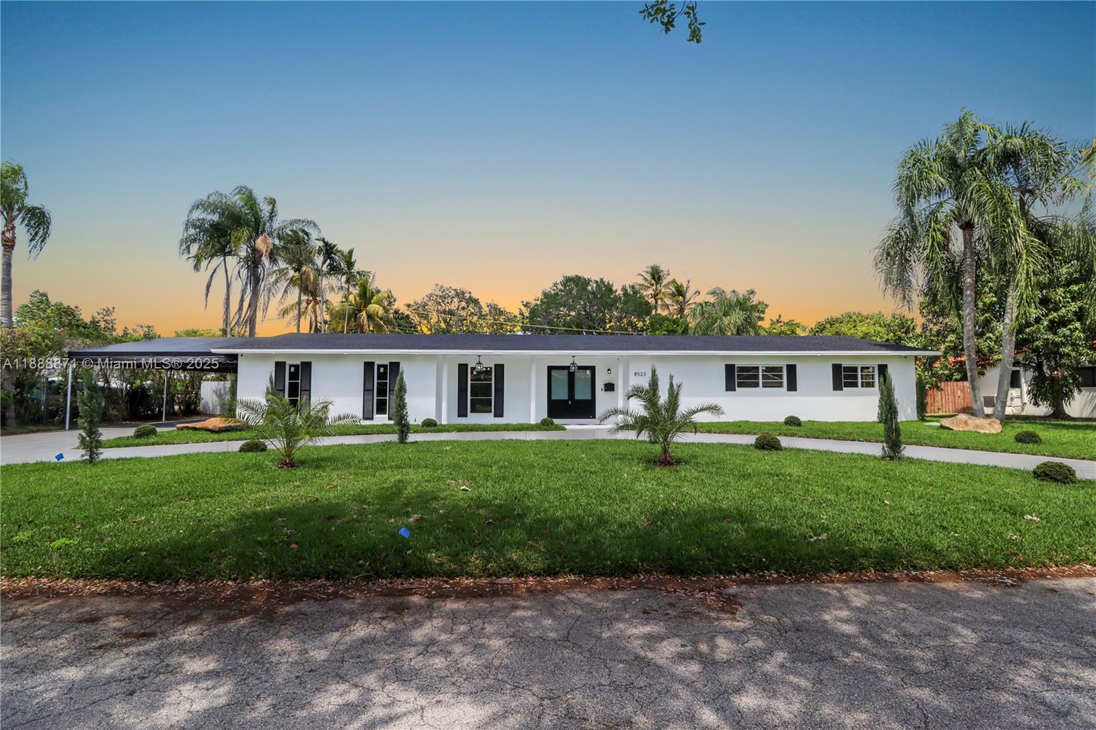 8523 SW 103rd St, Miami, FL, 33156 - Investment Single Family Home. Photo #1