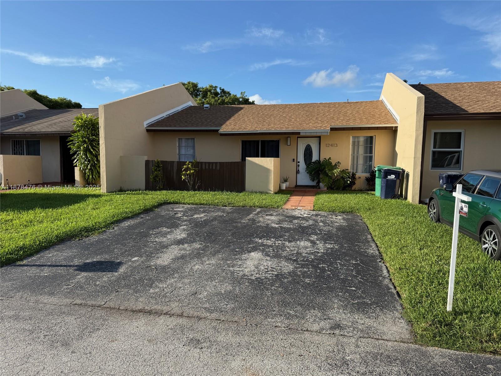 12413 SW 112th Ter, Miami, FL, 33186 - Investment Townhome. Photo #1