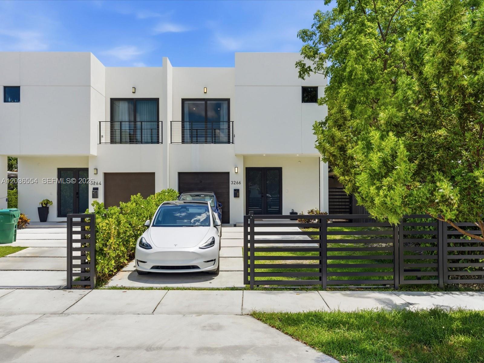 3266 SW 25th, Miami, FL, 33133 - Investment Townhome. Photo #1