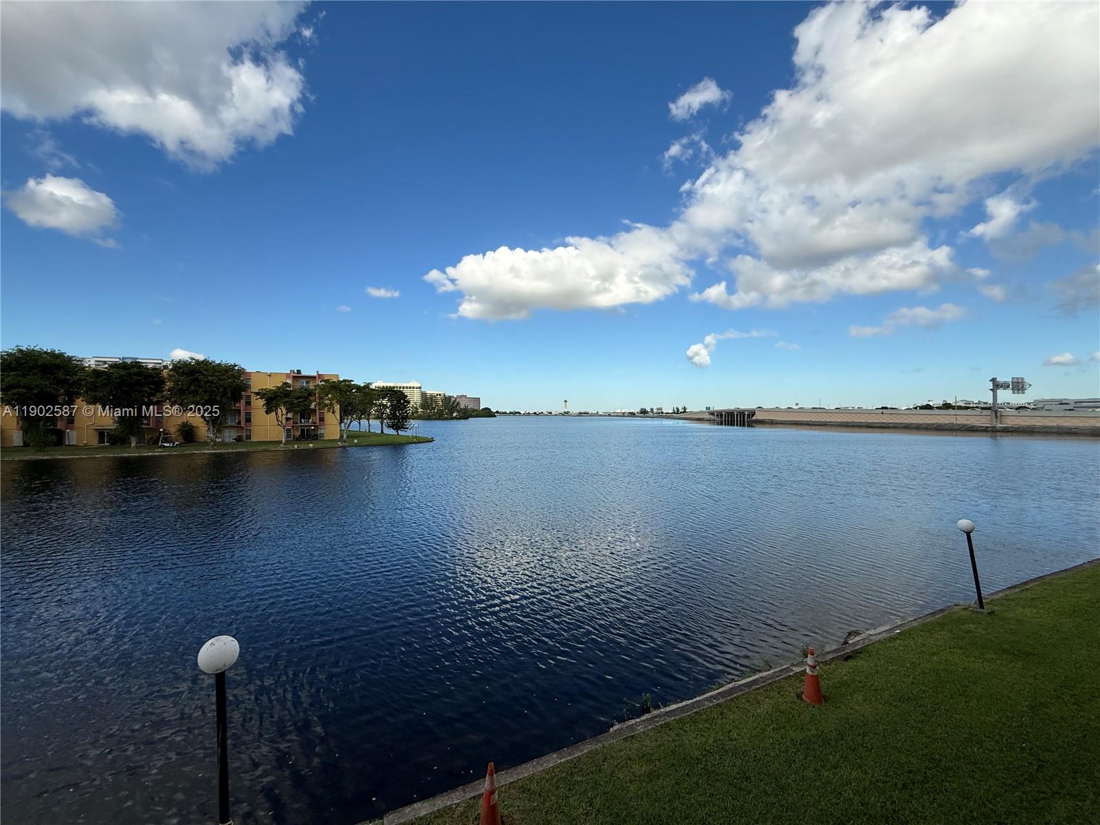 7TH ST NW 4705 NW #208-7, Miami, FL, 33136 - Investment Condo. Photo #1