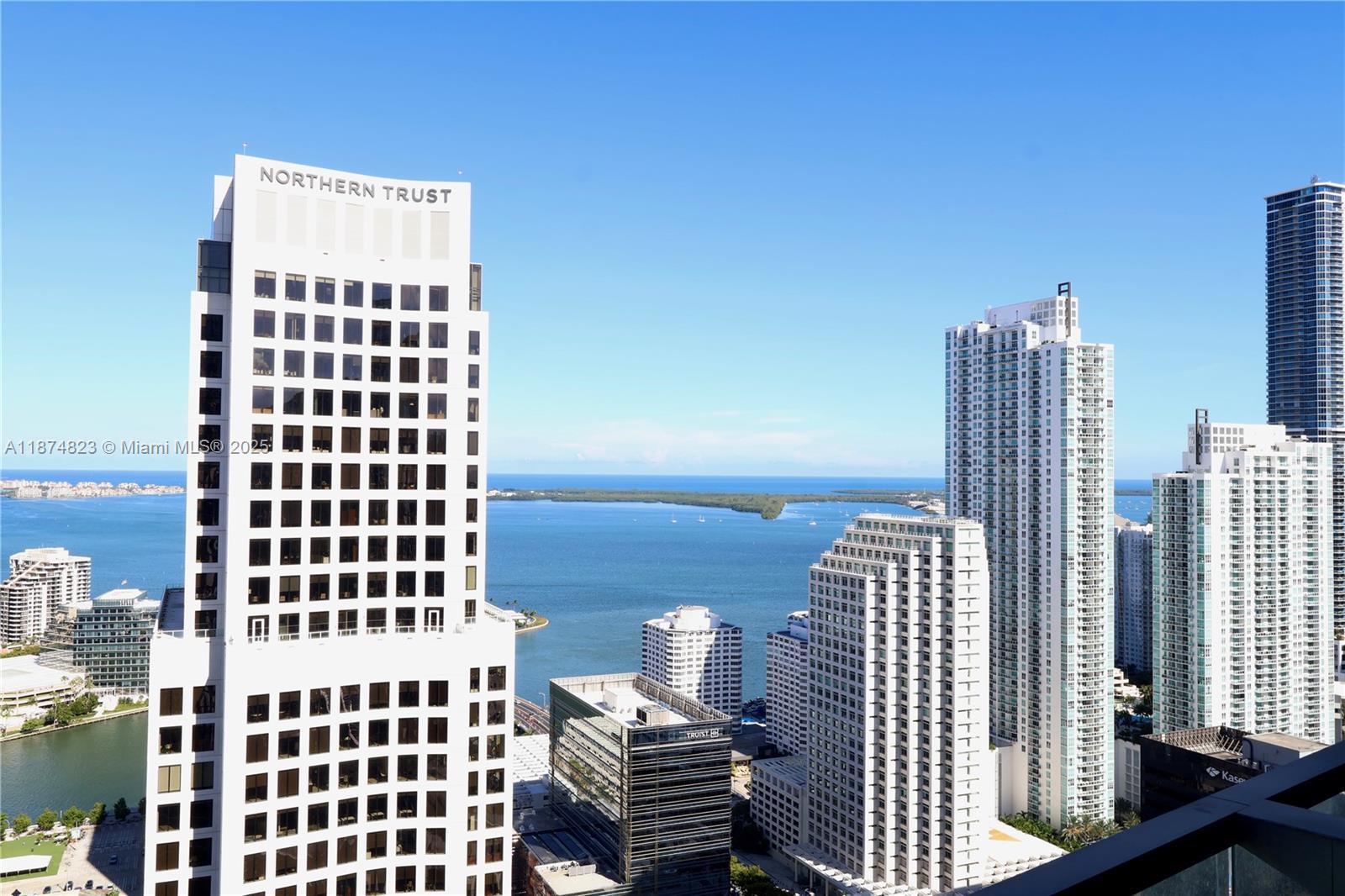 68 SE 6th St #3607, Miami, FL, 33131 - Investment Condo. Photo #1
