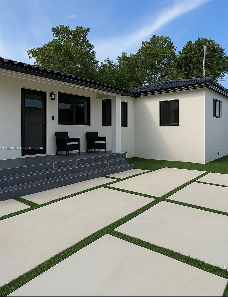 621 SW 33rd Ave, Miami, FL, 33135 - Investment Single Family Home. Photo #1