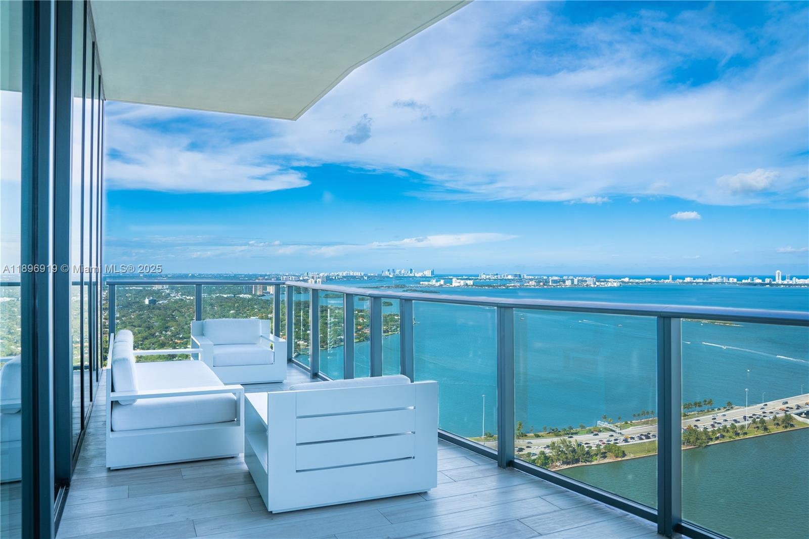 3131 NE 7th Ave #PH4903, Miami, FL, 33137 - Investment Condo. Photo #1
