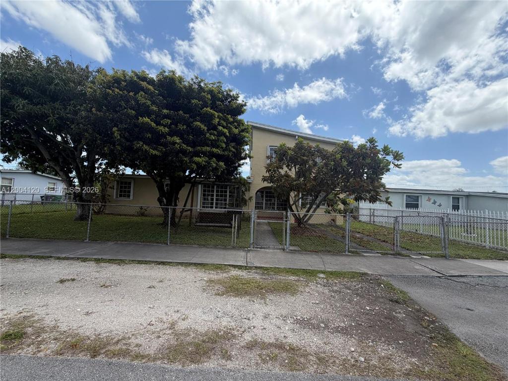 10910 SW 40th, Miami, FL, 33165 - Investment Single Family Home. Photo #1