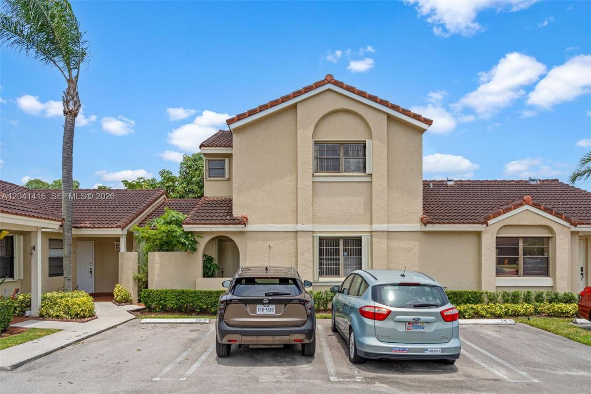 6233 NW 170th, Miami, FL, 33015 - Investment Townhome. Photo #1