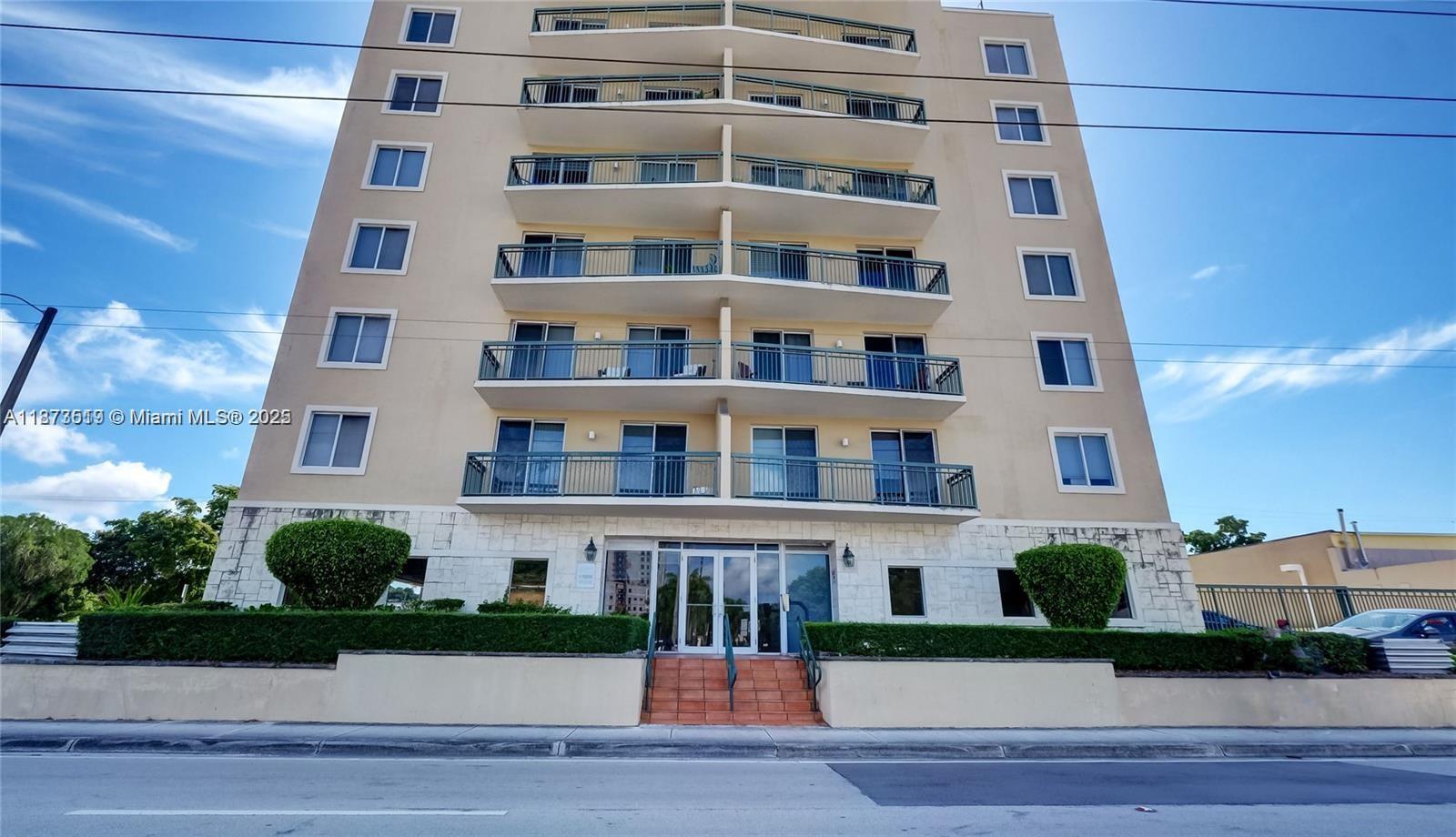 2501 Douglas Rd #601, Miami, FL, 33133 - Investment Condo. Photo #1