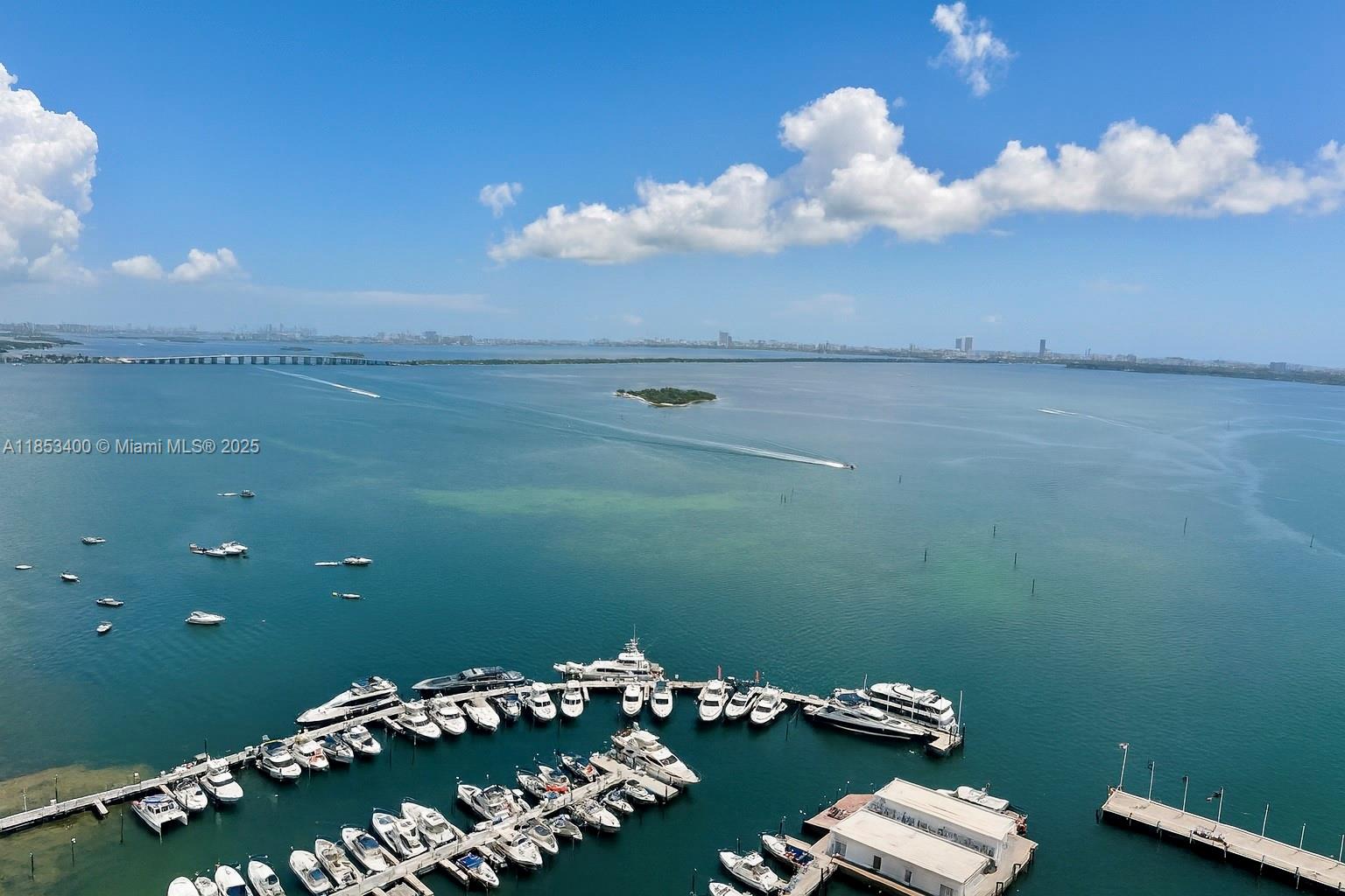 555 NE 15th St #32D, Miami, FL, 33132 - Investment Condo. Photo #1