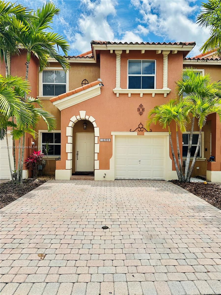 15222 SW 30th Ter, Miami, FL, 33185 - Investment Townhome. Photo #1