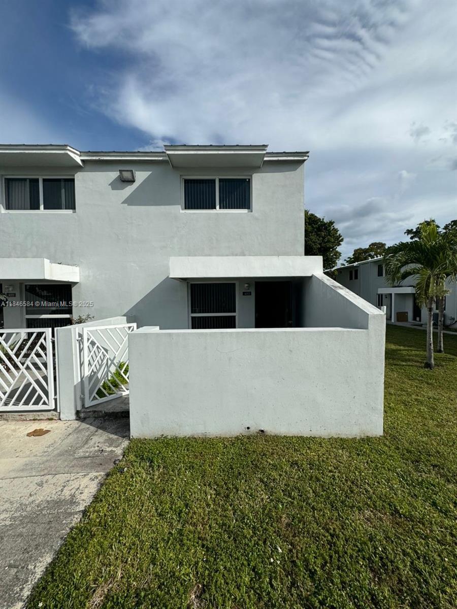 483 NW 19th St #362, Miami, FL, 33136 - Investment Condo. Photo #1