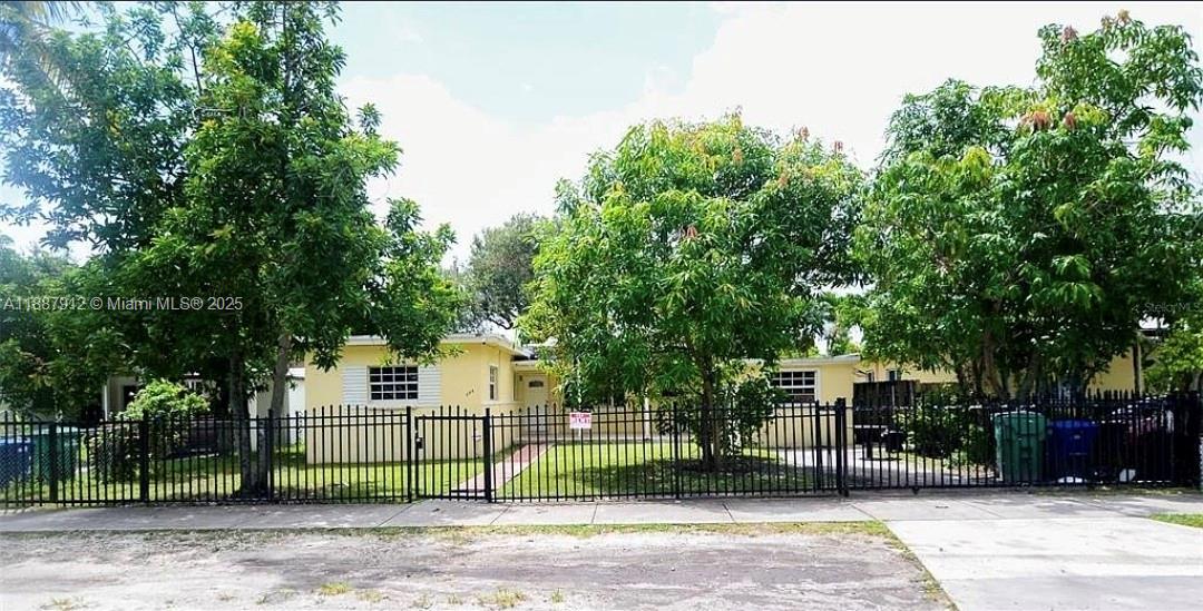 298 NW 104th St, Miami, FL, 33150 - Investment Single Family Home. Photo #1