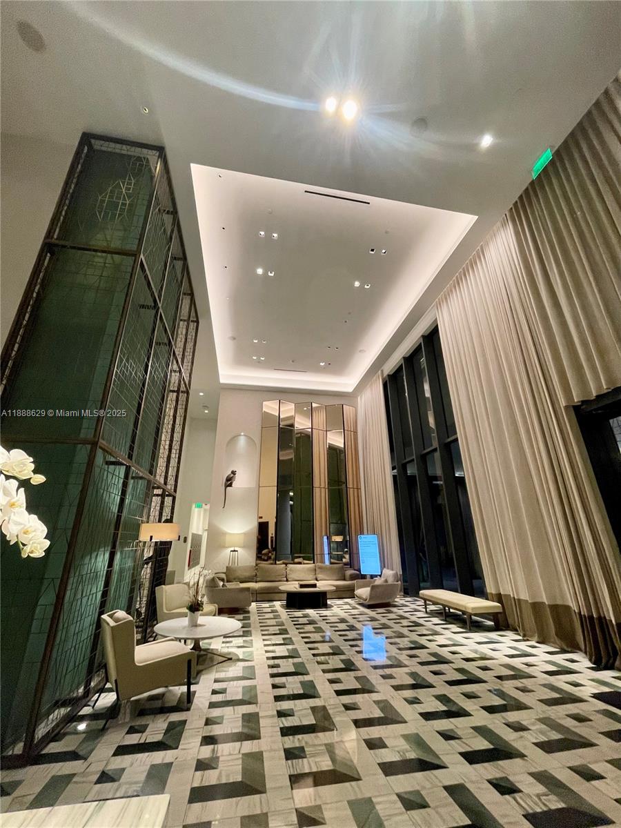 801 S Miami Ave #3304, Miami, FL, 33131 - Investment Condo. Photo #1