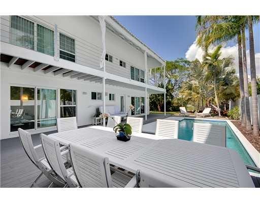 8301 NE 10th Ave, Miami, FL, 33138 - Investment Single Family Home. Photo #1