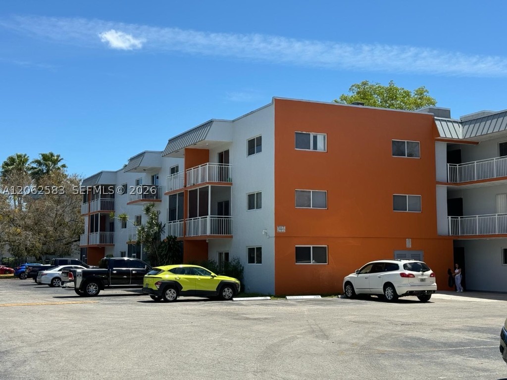 11311 SW 200th #311-D, Miami, FL, 33157 - Investment Condo. Photo #1