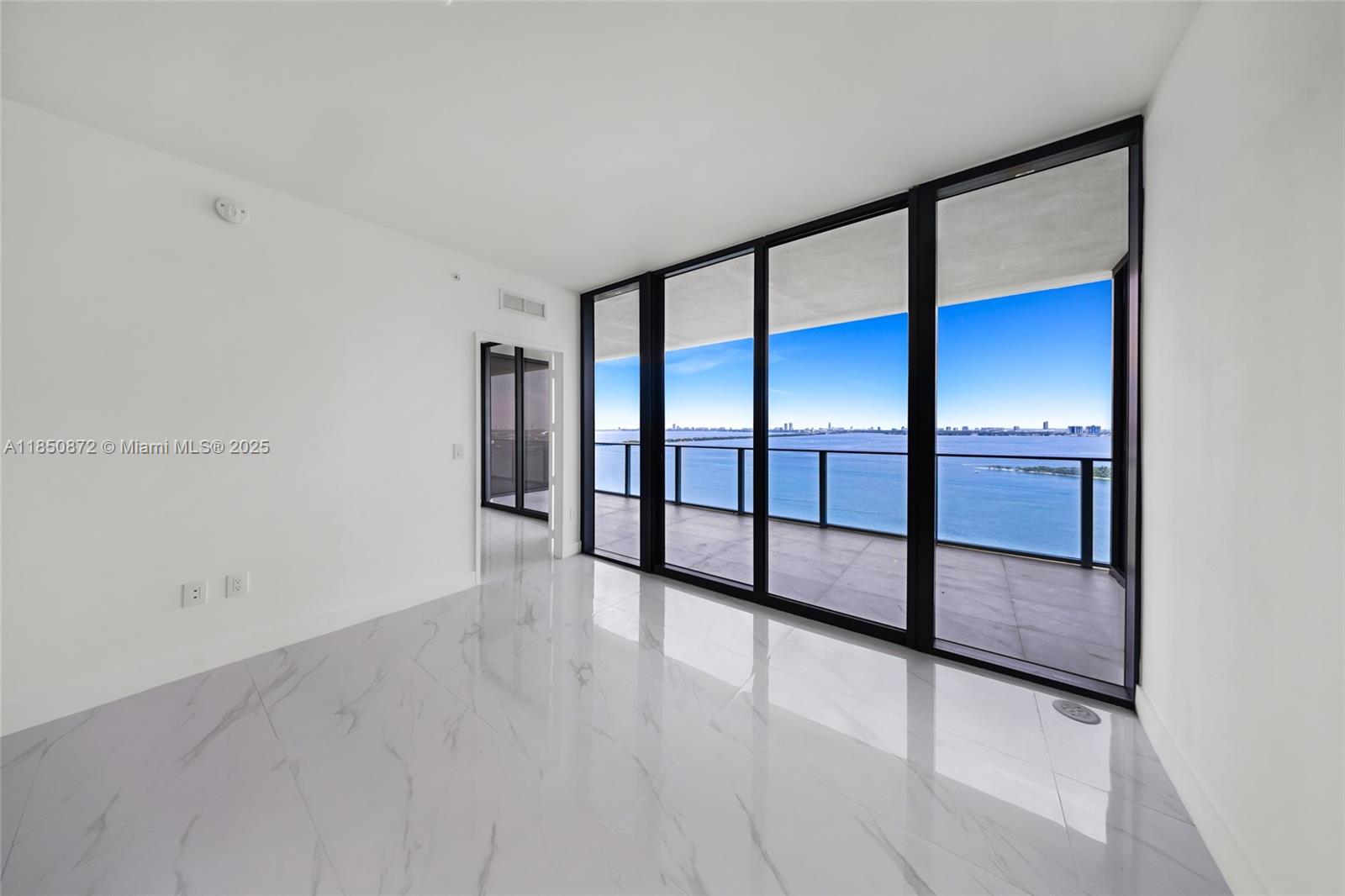 700 NE 24 Street #2306, Miami, FL, 33137 - Investment Condo. Photo #1