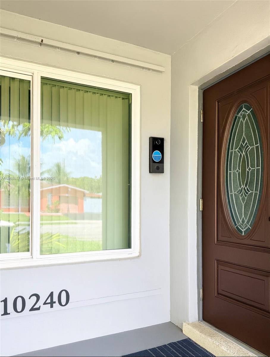 10240 SW 160th Ter, Miami, FL, 33157 - Investment Single Family Home. Photo #1