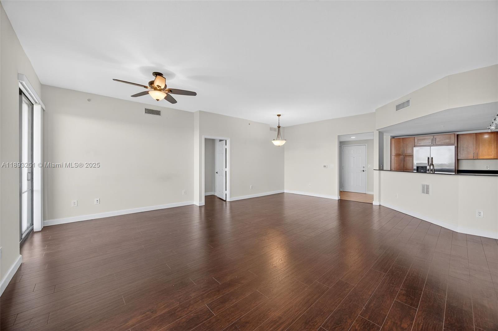 8390 SW 72nd Ave #704, Miami, FL, 33143 - Investment Condo. Photo #1