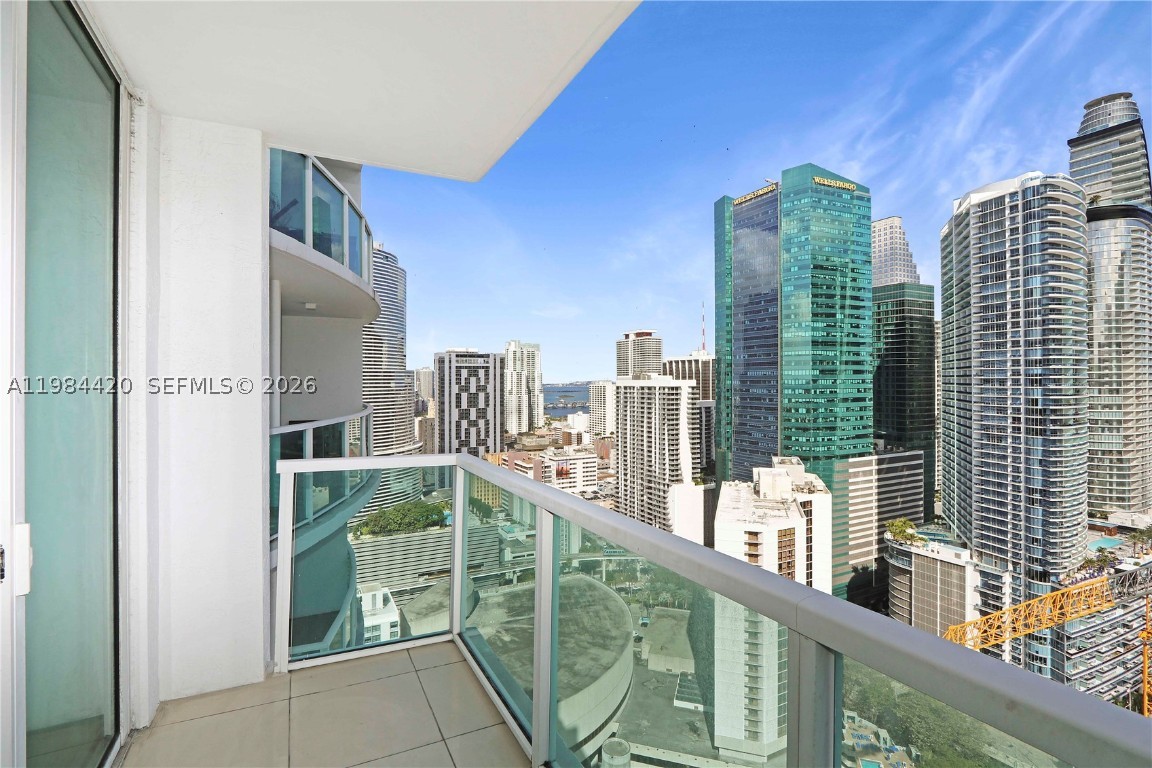 31 SE 5th #3916, Miami, FL, 33131 - Investment Condo. Photo #1