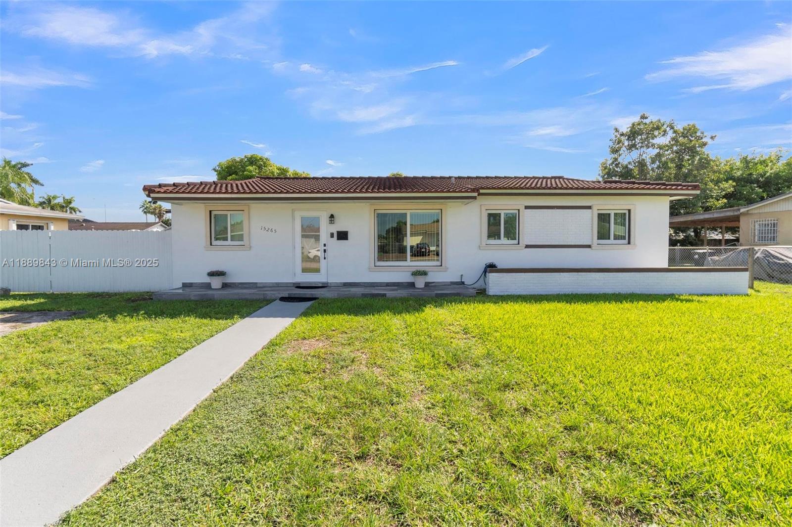 15265 SW 100th Ct, Miami, FL, 33157 - Investment Single Family Home. Photo #1