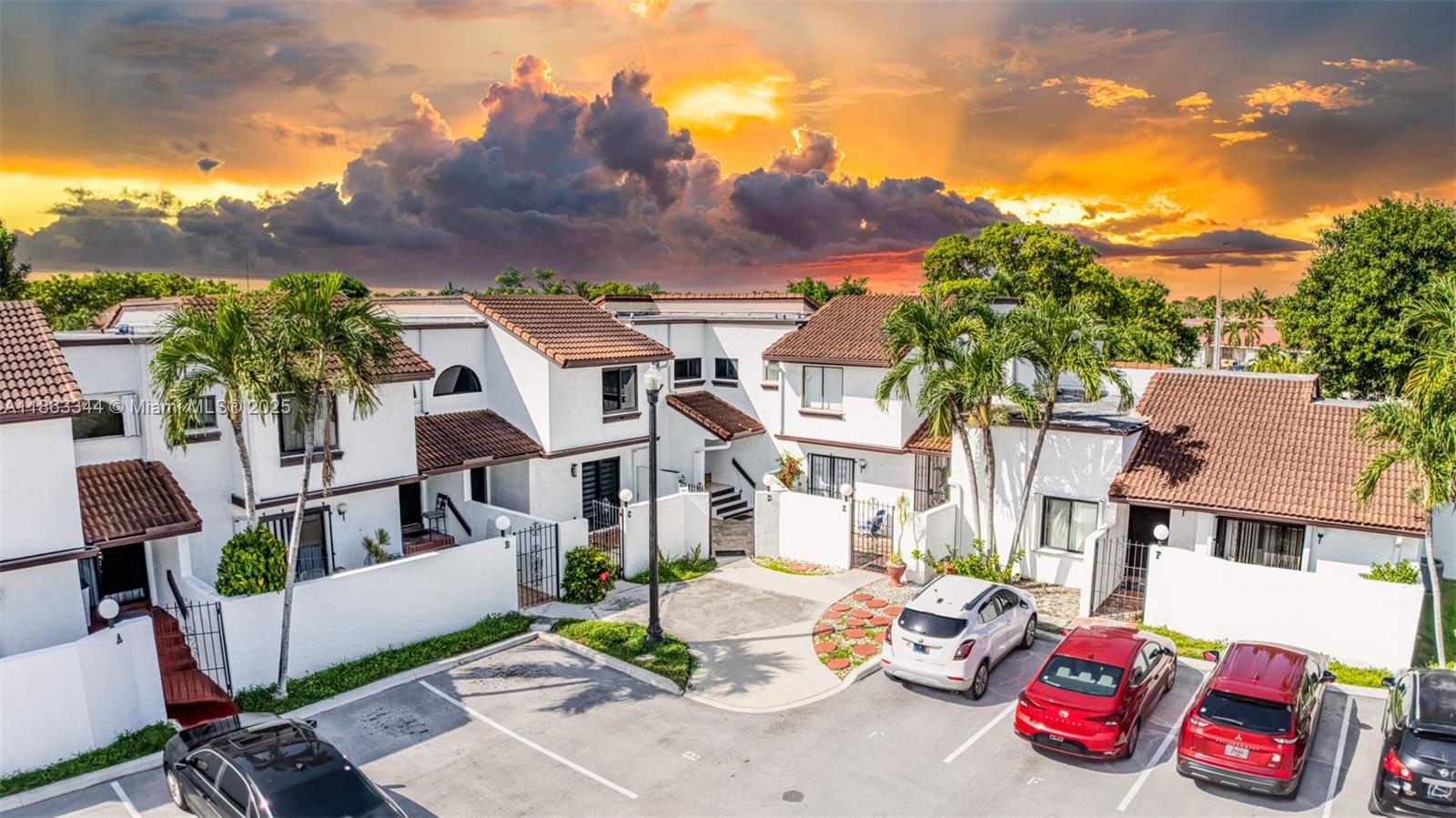 1231 SW 124th Ct #25-C, Miami, FL, 33184 - Investment Condo. Photo #1